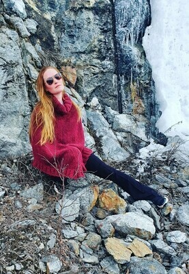 Alpaca Poncho Red