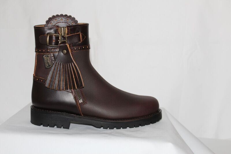 Stiefelette aus echtem geöltem Leder Stiefelette aus echtem geöltem Leder