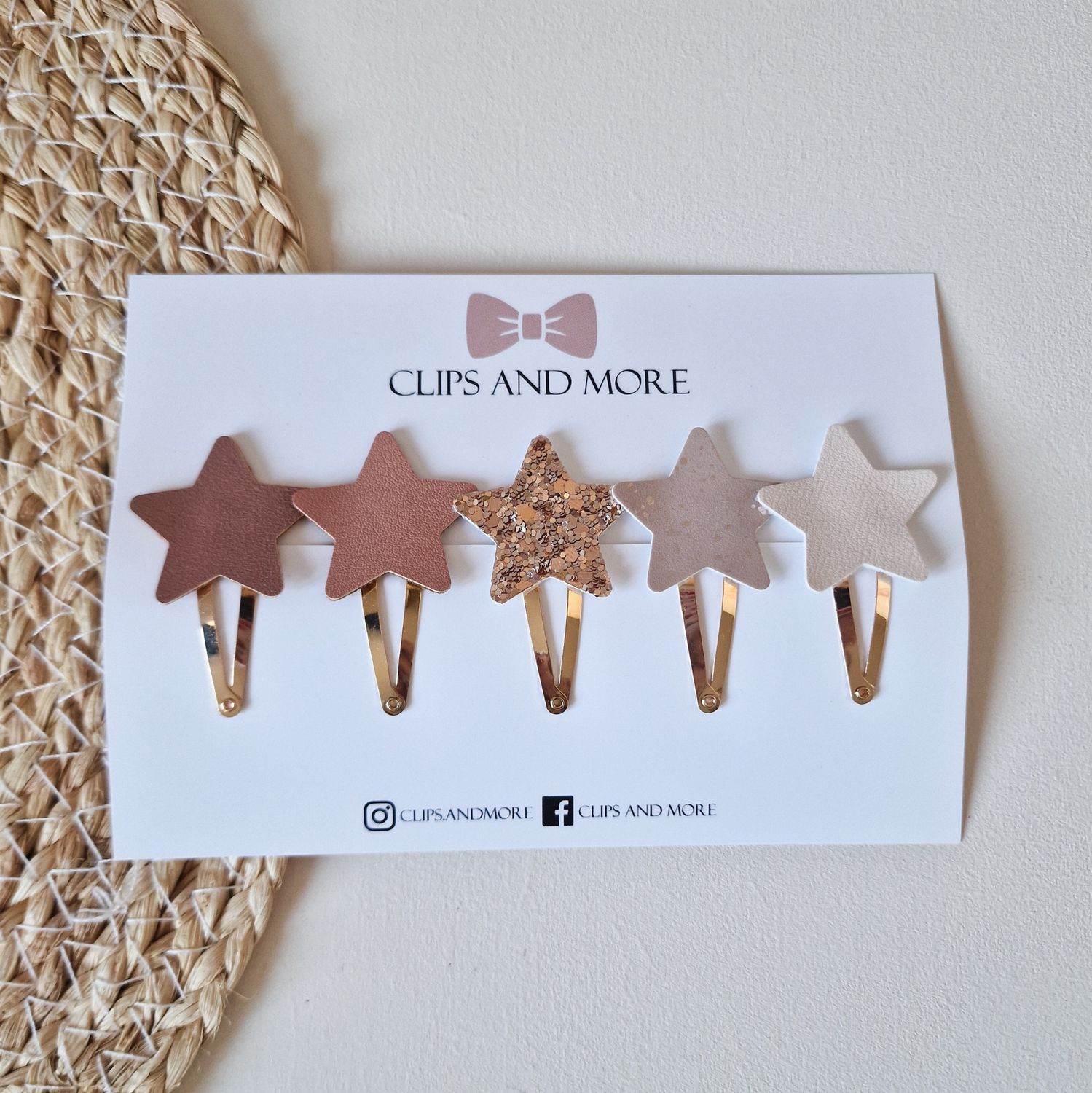 Klikklak stars - nude Klikklak stars - nude