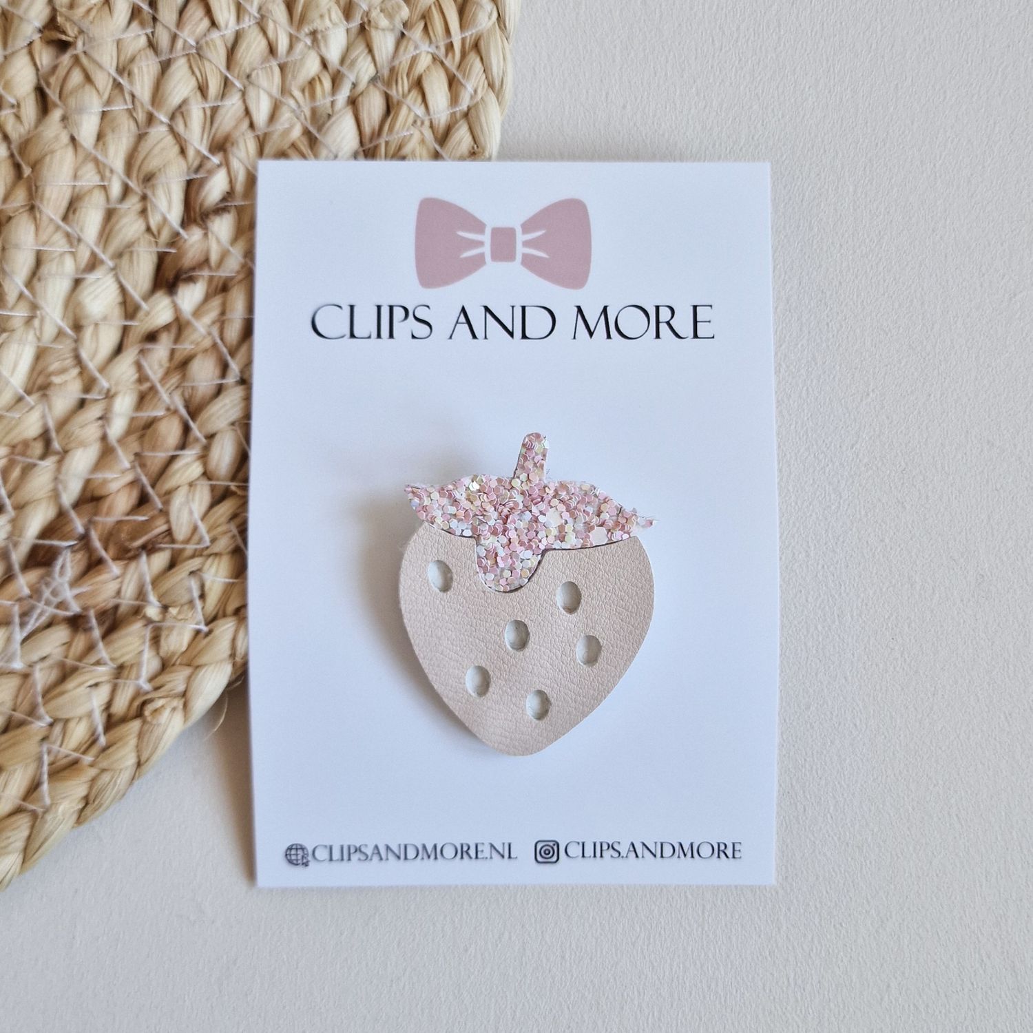 Strawberry - nude Strawberry - nude