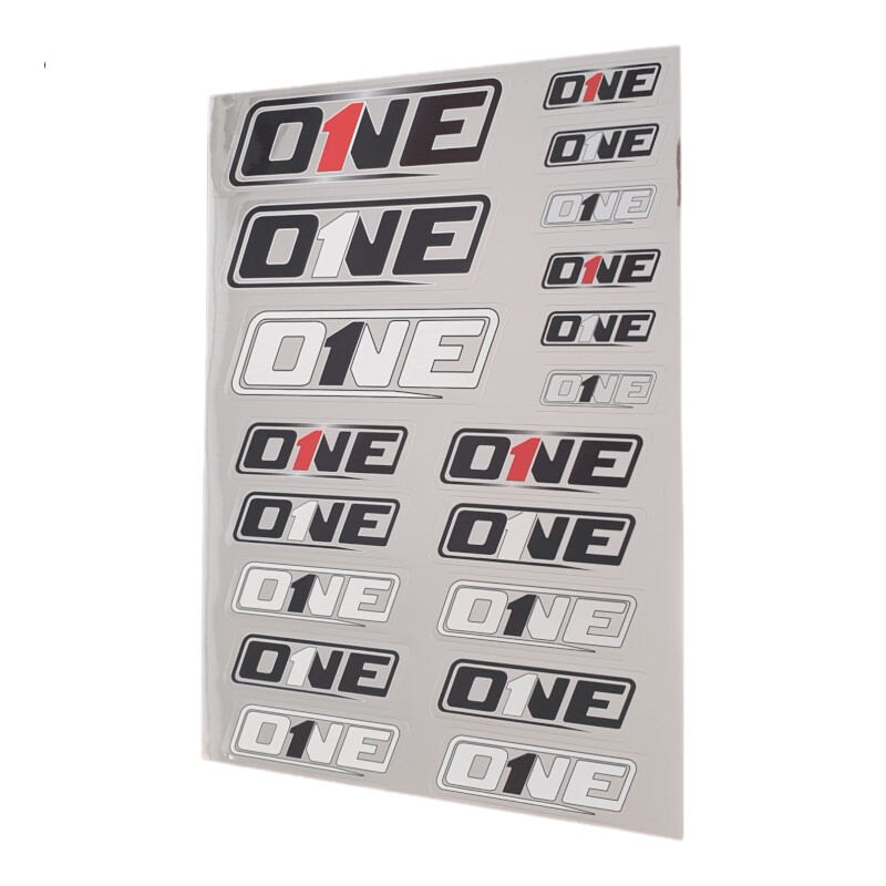 ONE Sticker Chromeffekt