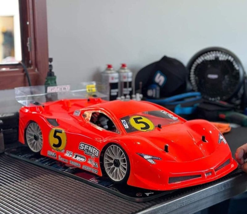 GT Karosserie DELTA PLASTIK EFRA #6012 GT8 1mm Europameister 2024  BEI UNS: incl. Flügel und Dekorbogen