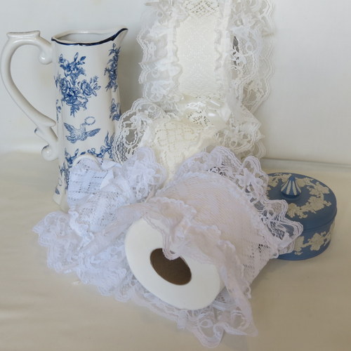 Lace Double Toilet Roll Holder