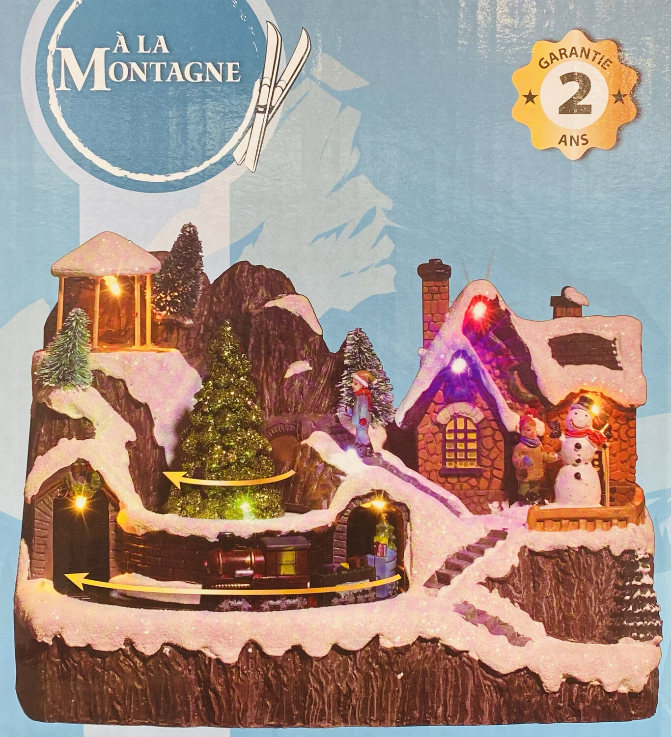 Village de Noël lumineux montagne avec train musicale est à pile