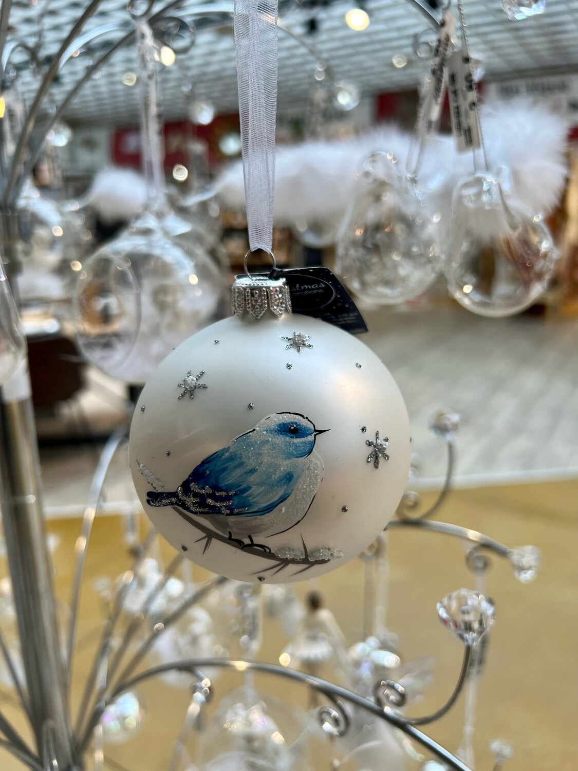 Boule de Noël oiseaux sur branche, blanche, diamètre 8 cm