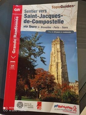 Topoguide Saint-Jacques de Compostelle via Tours