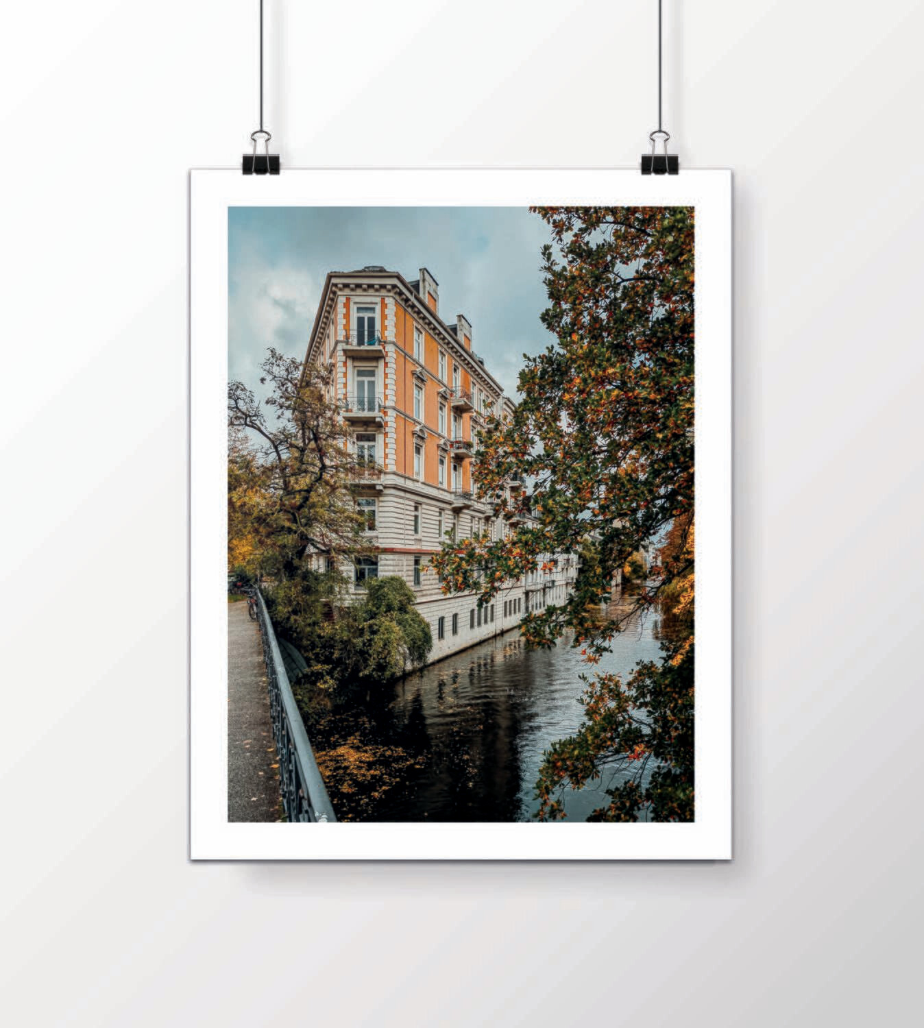 Fine Art Print - Hamburger Eckhaus im Herbst