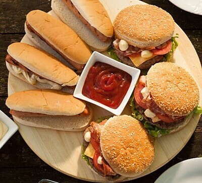 Hamburguesas y Salchichas
