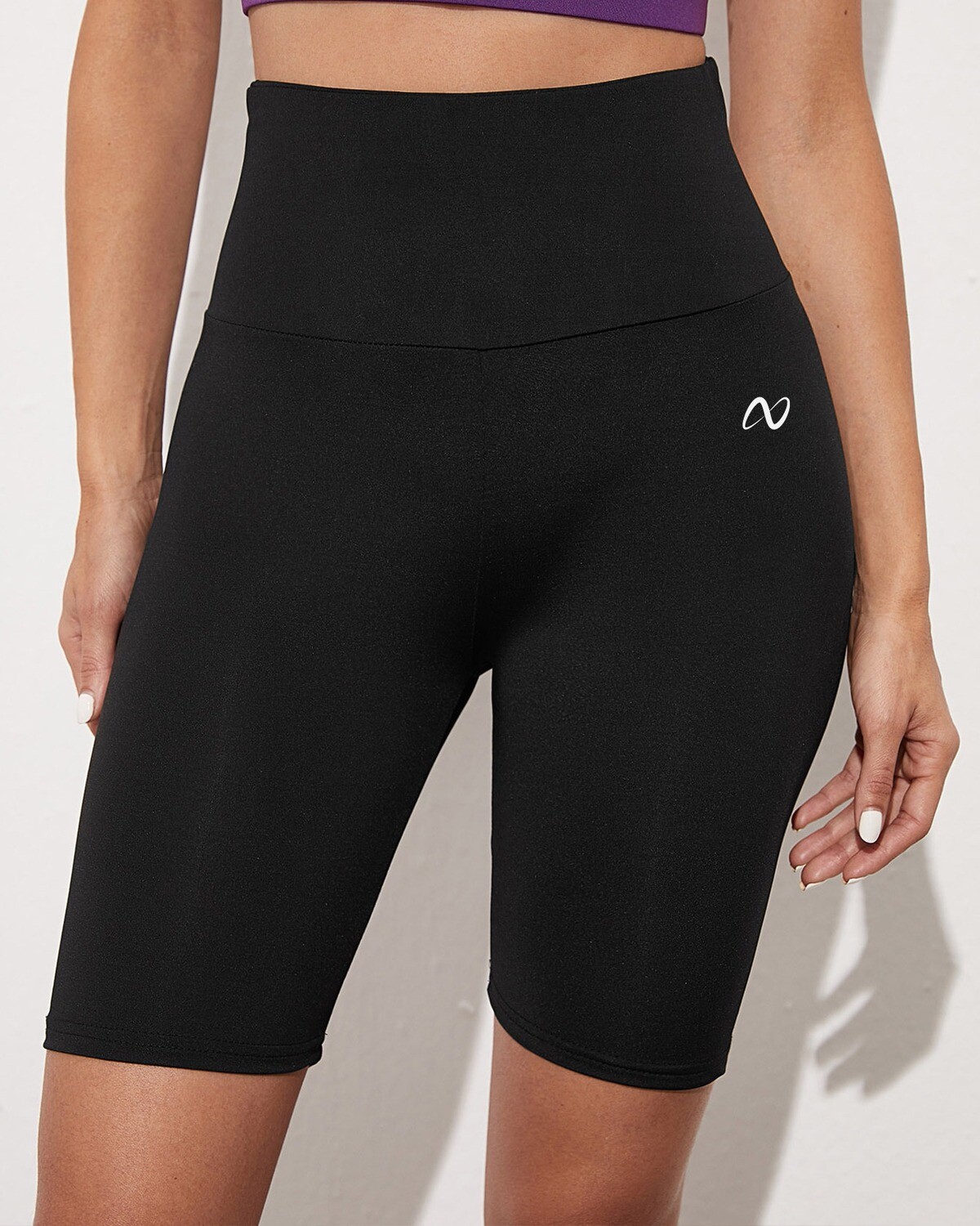 Wide Waistband Scrunch Butt Biker Shorts