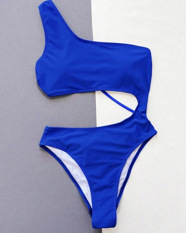 BOUDOIRCORE Ring Linked One Shoulder One Piece Swimsuit