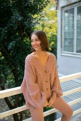 Shirts / Vests / Cardigans