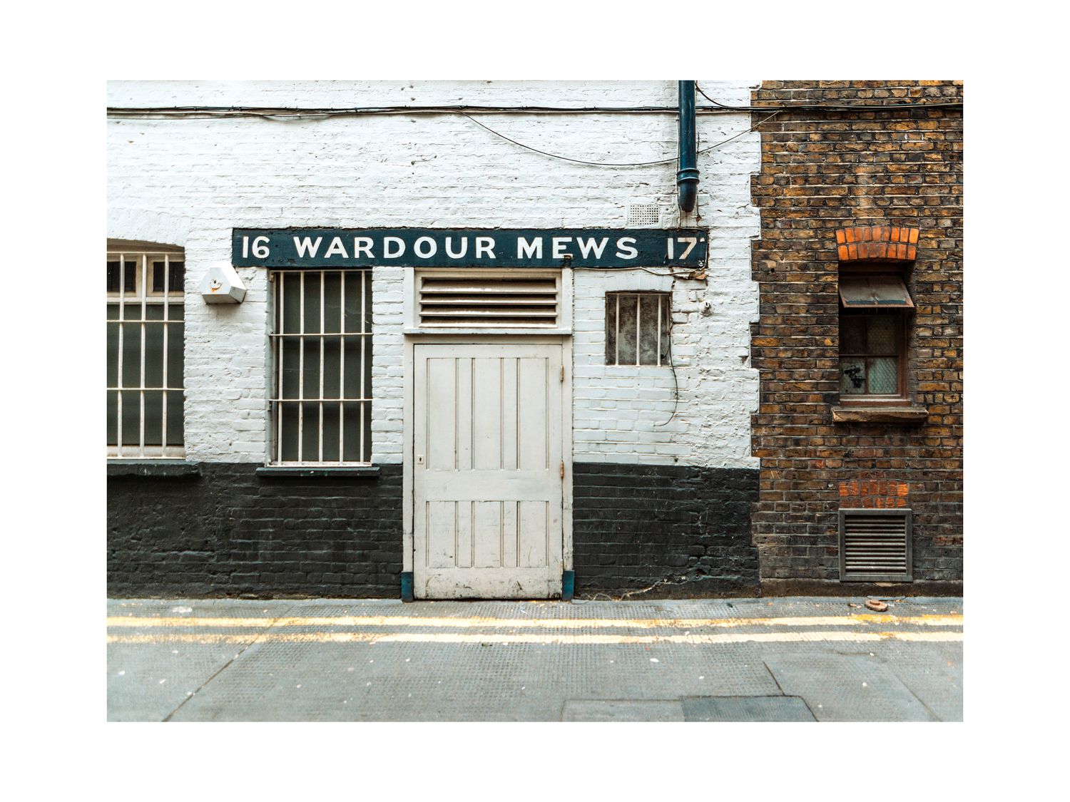 16 Wardour Mews