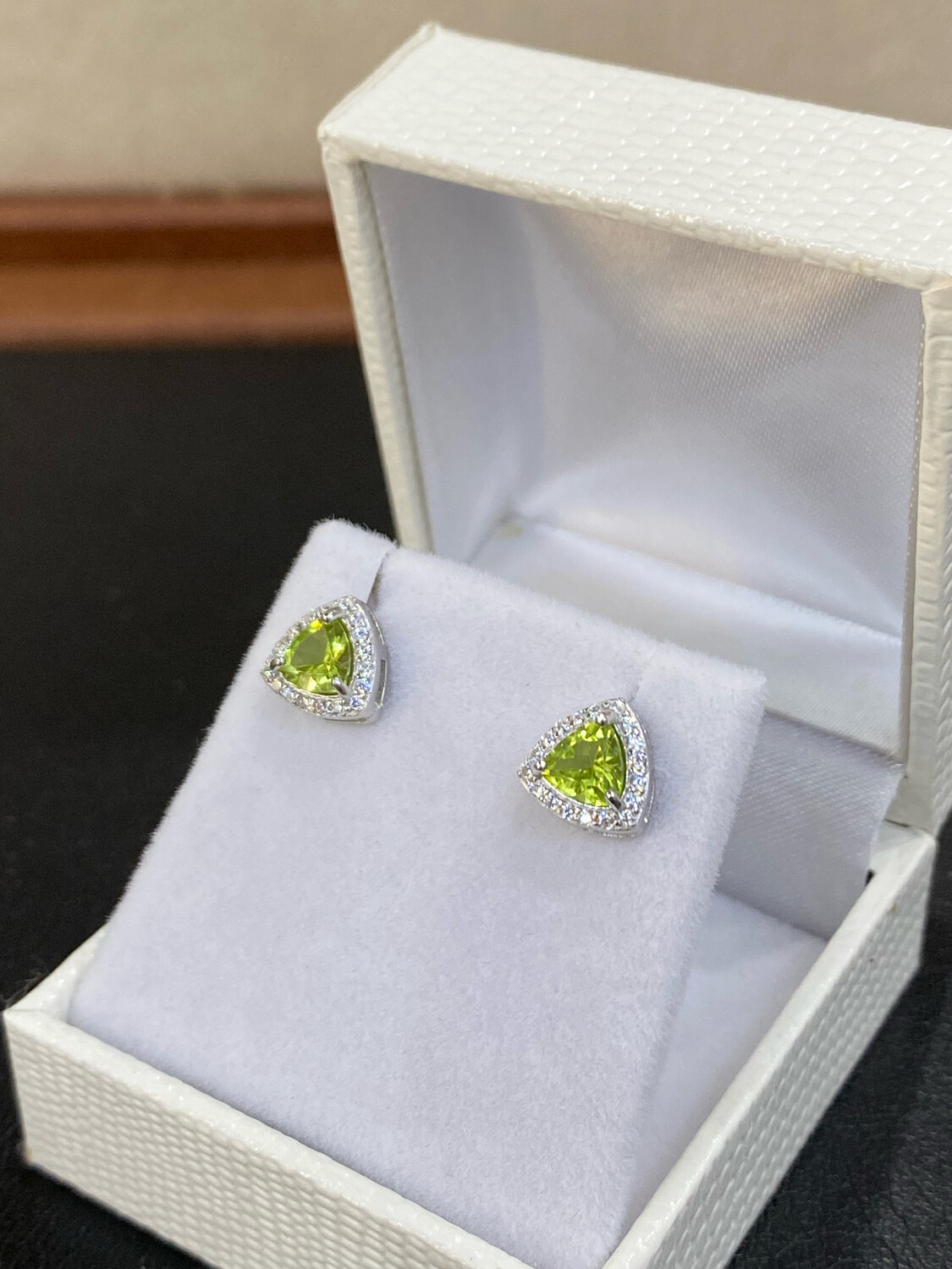 Orecchini Trillion Peridoto Naturale in Argento 925