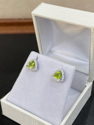 Orecchini Trillion Peridoto Naturale in Argento 925