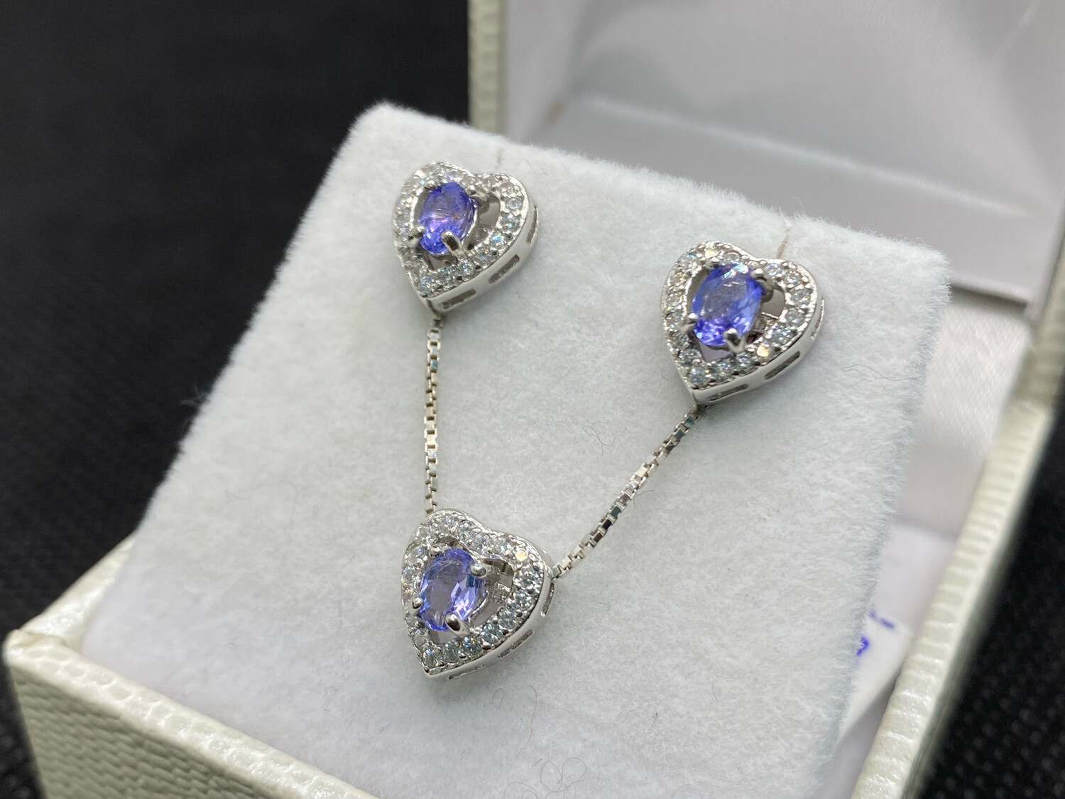 Parure Cuore Tanzanite Naturale e Brillanti Sintetici