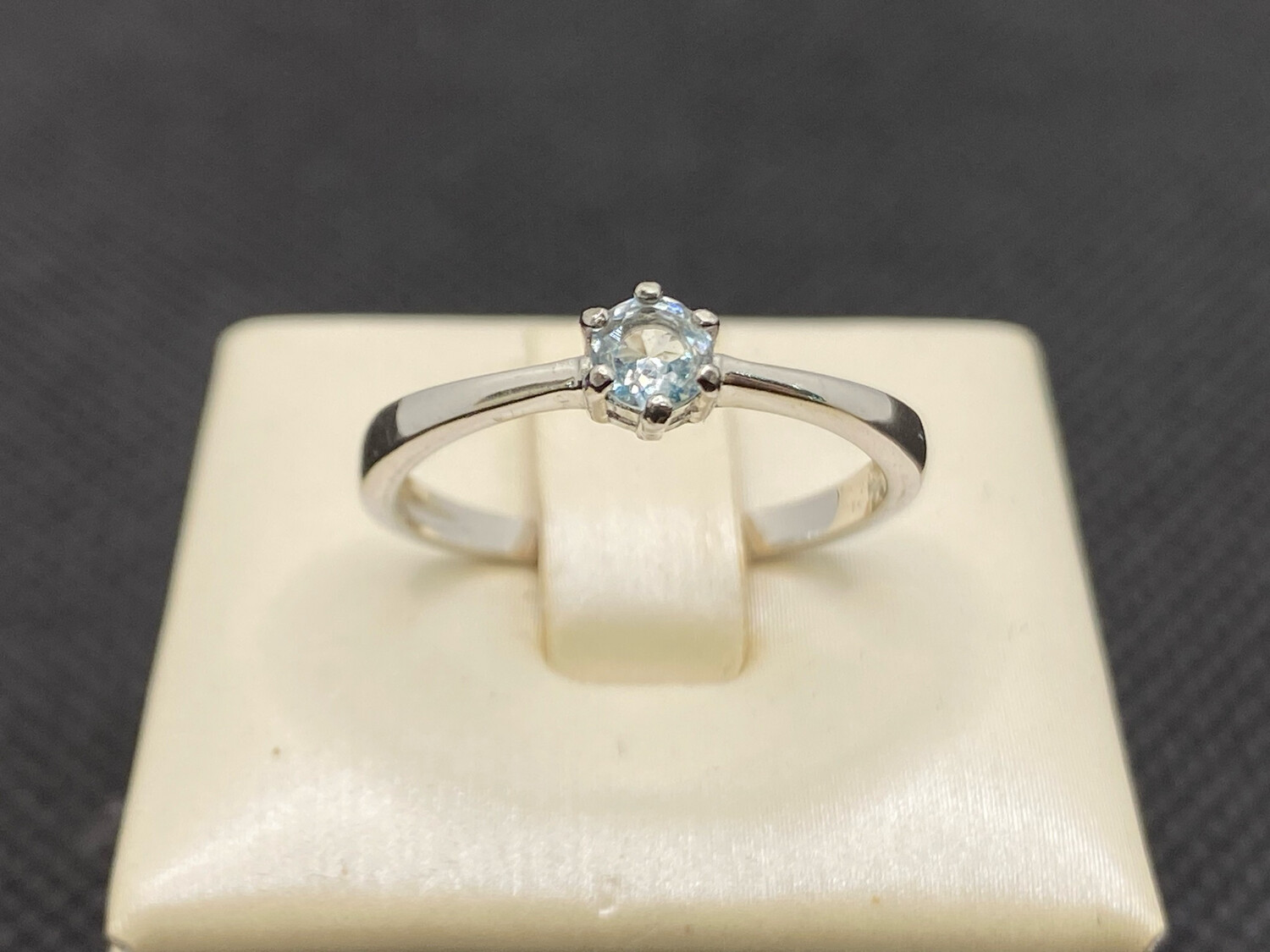 Anello Solitario Acquamarina Naturale - Argento 925