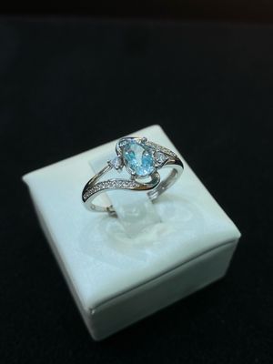 Anello Acquamarina Naturale e Zirconi