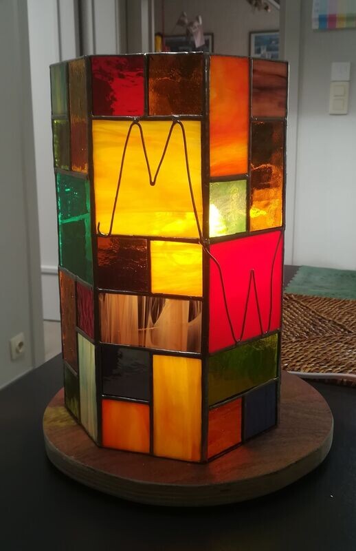 Tiffany lamp met initialen