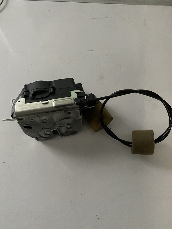 Serrure coffre w164/w251