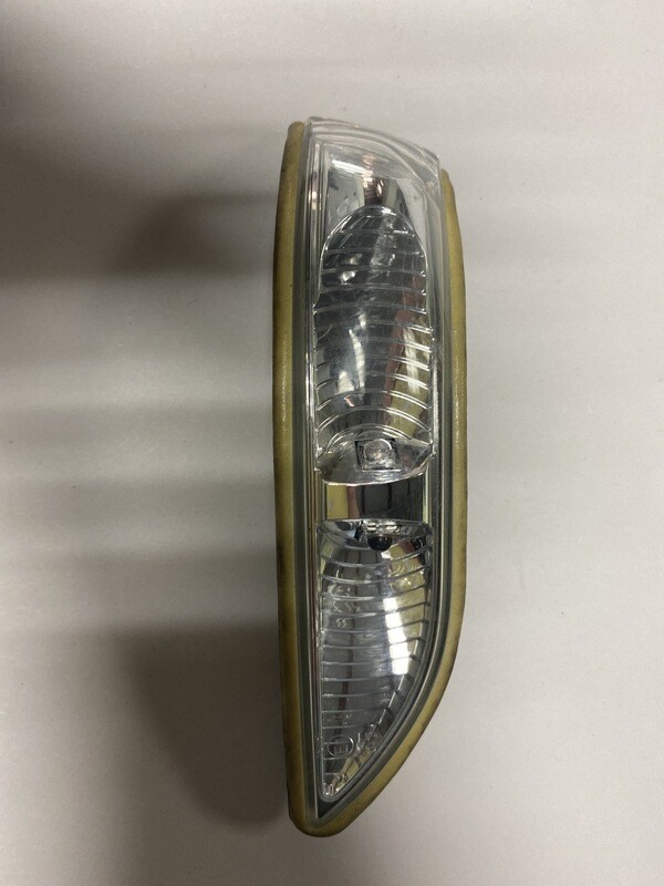 clignotant rétroviseur extérieur droit w245 04 