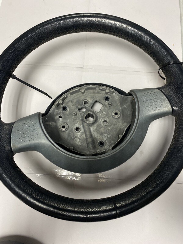 volant cuir noir fortwo 305178641 w450 46