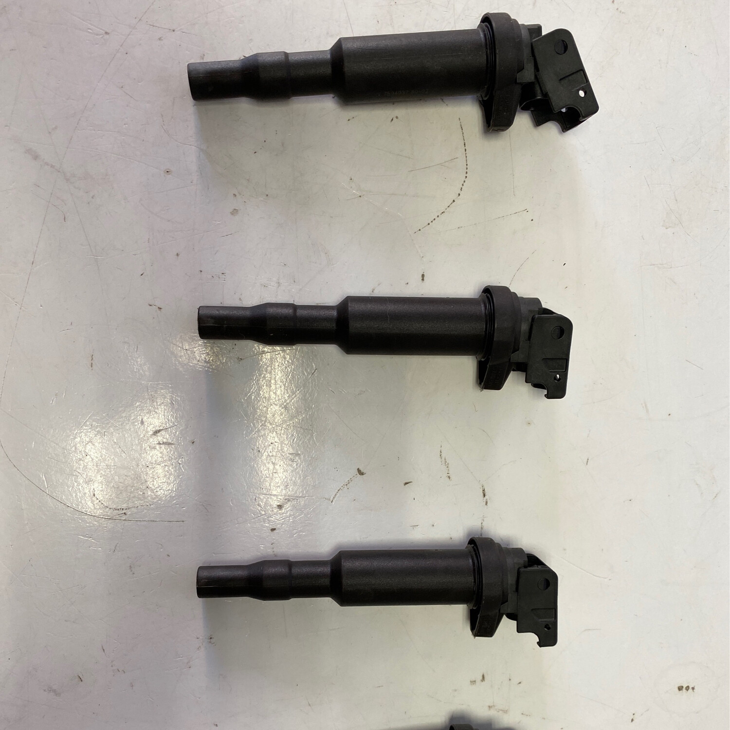 Bobines allumage c3/c4/Peugeot 207/308/508 réf 0221504470