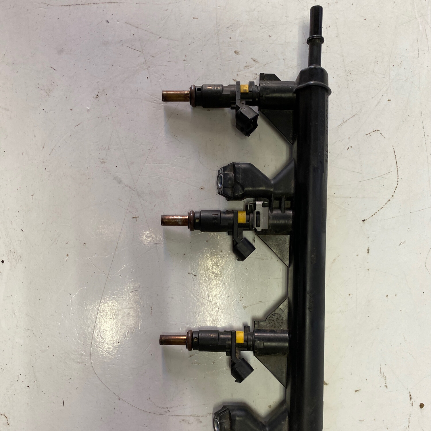 Injecteurs essence c4/Peugeot 1,6/207 V75756458002