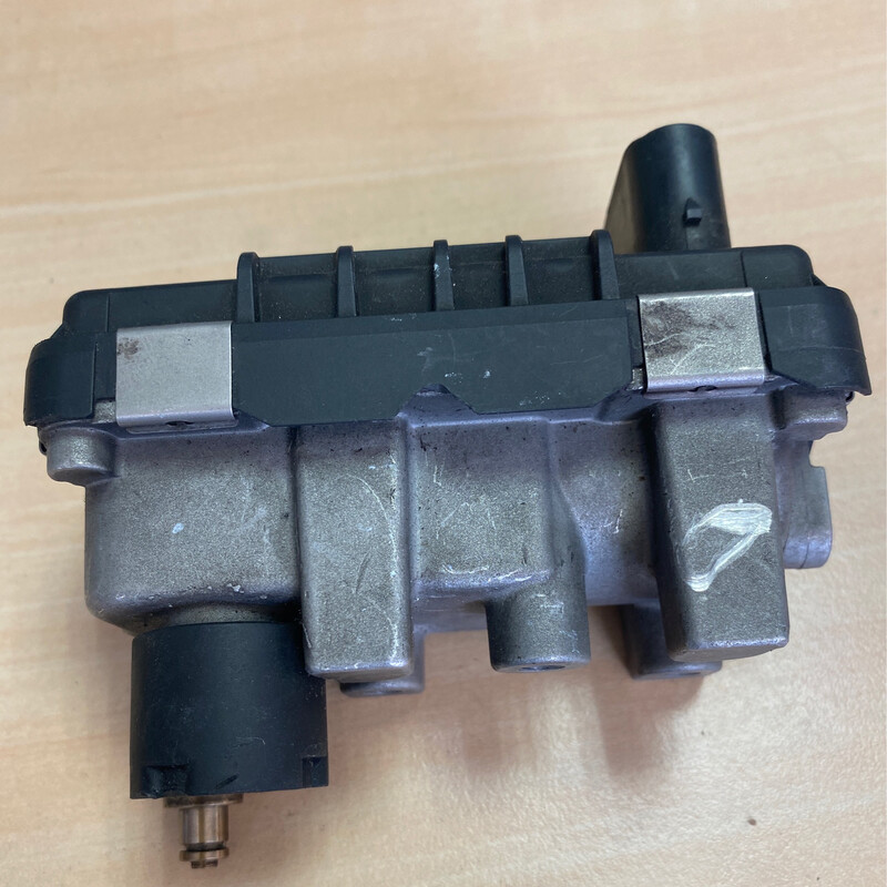 turbo électronique 6NW009420