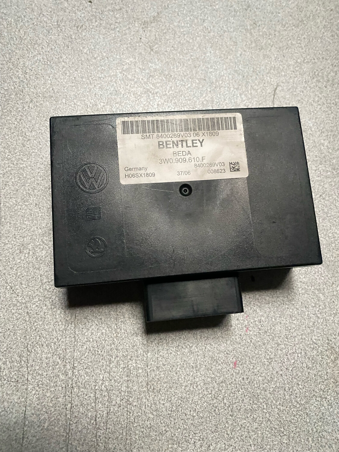 module confort électronique 3w0909610F bentley volkswagen seat skoda