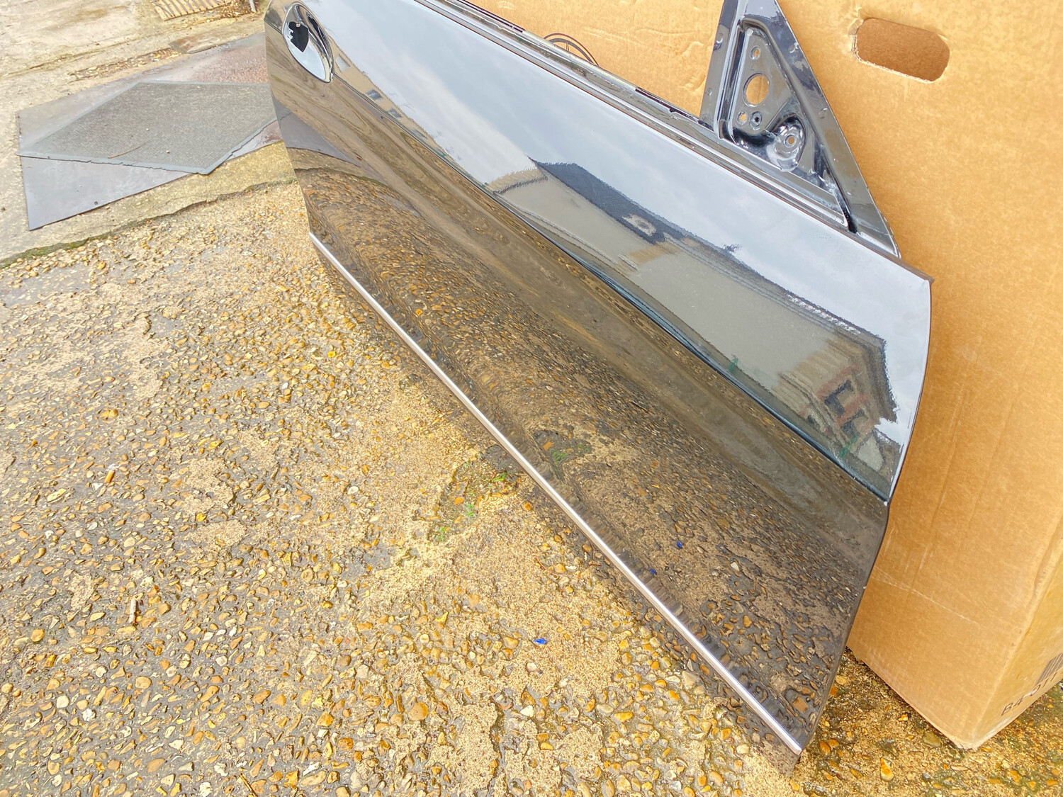 porte avant droite / peinture neuve A2077200205 w207 05 