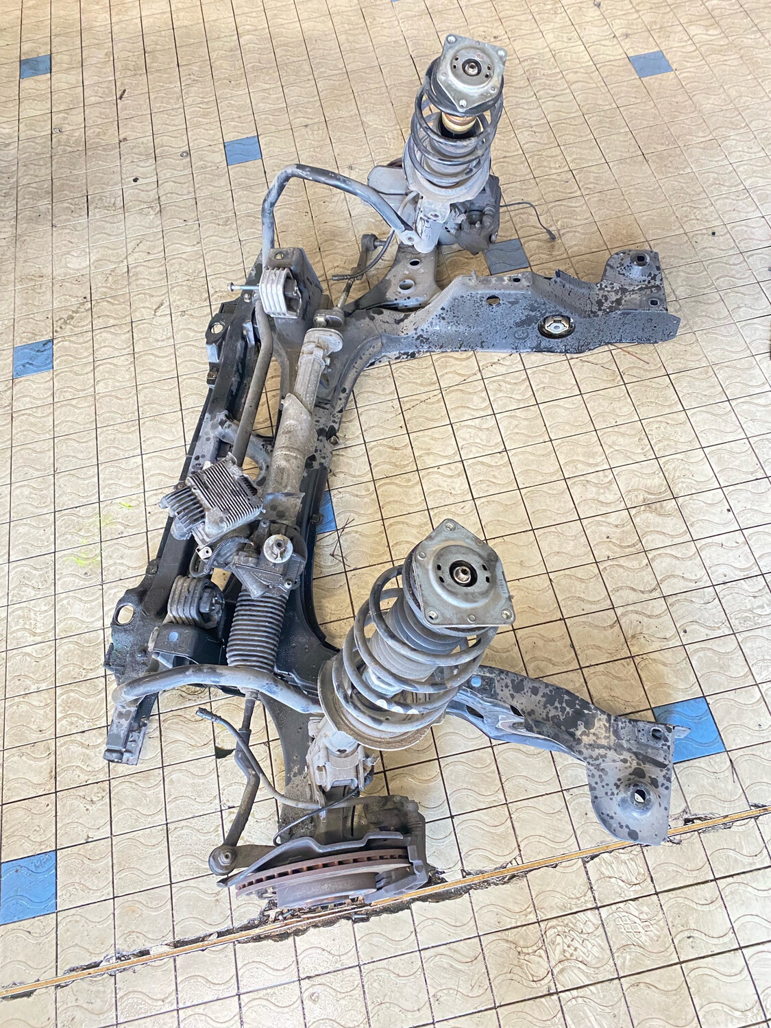 Berceau avant w169 A1696200787