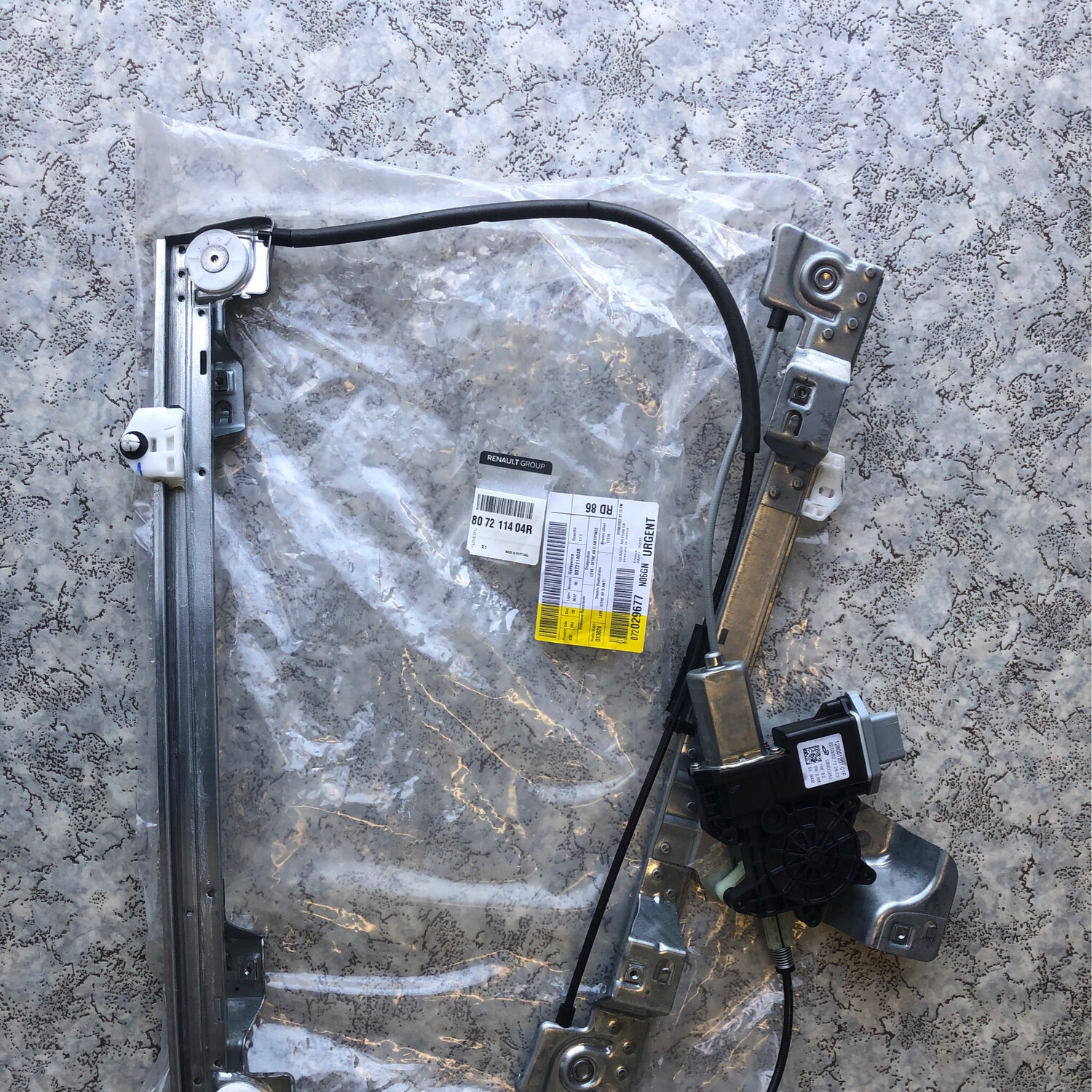 Mécanisme levé vitre avant gauche Kangoo 2  à partir 2008 réf:80721140R - cmb