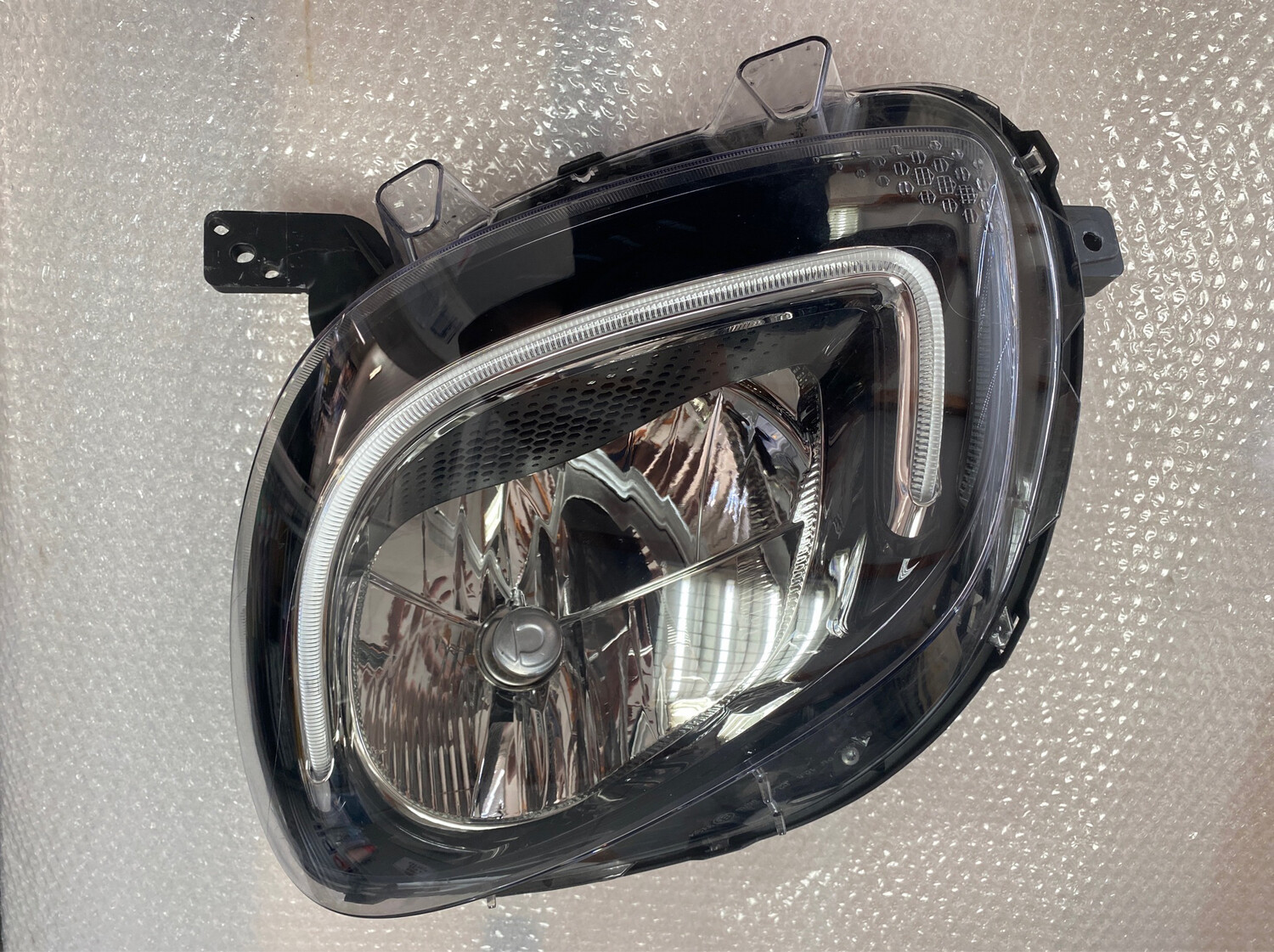 Phare avant gauche smart à partir 2016 ref a4539063501- w45382