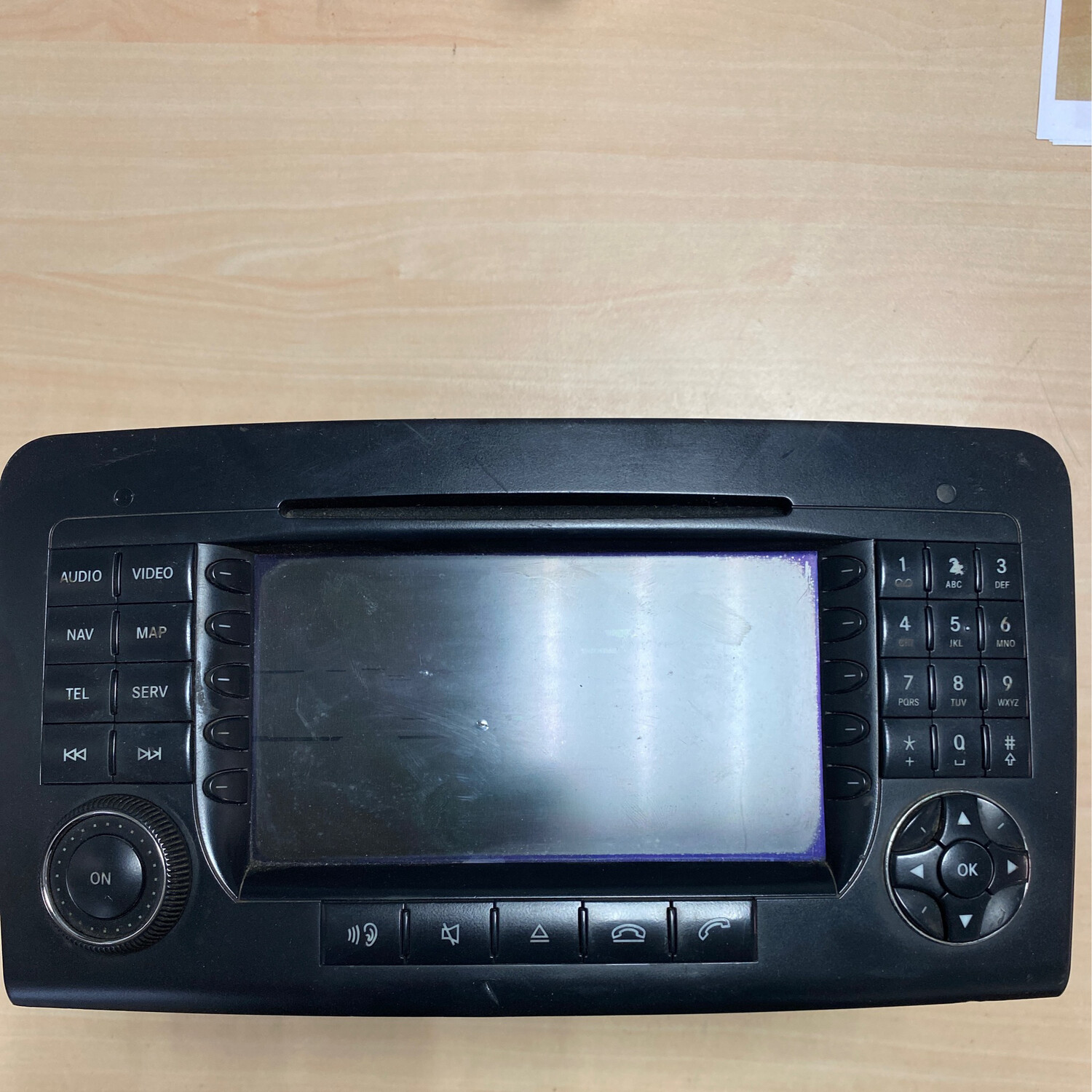 Commande gps radio ref A164 820 22 79 d origine Mercedes Ml w164
