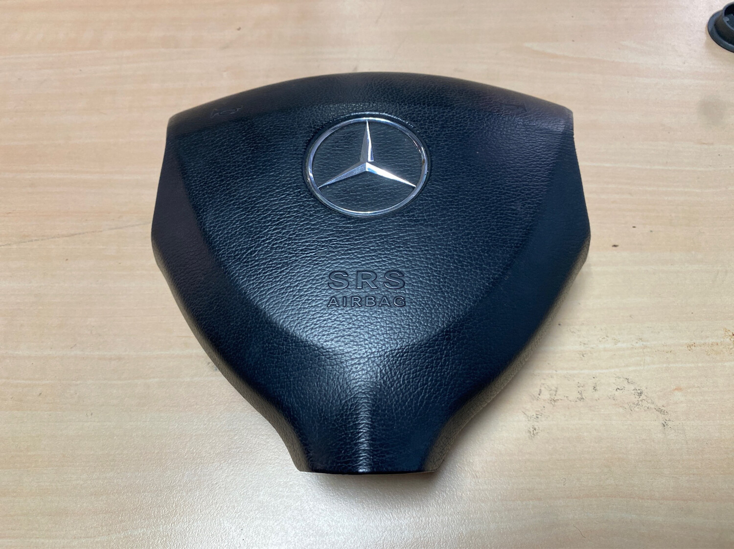 airbag volant A16986001029