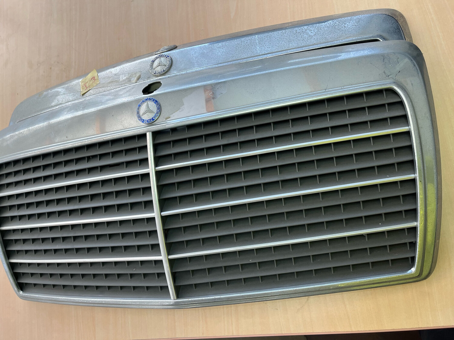 Calandre w124 