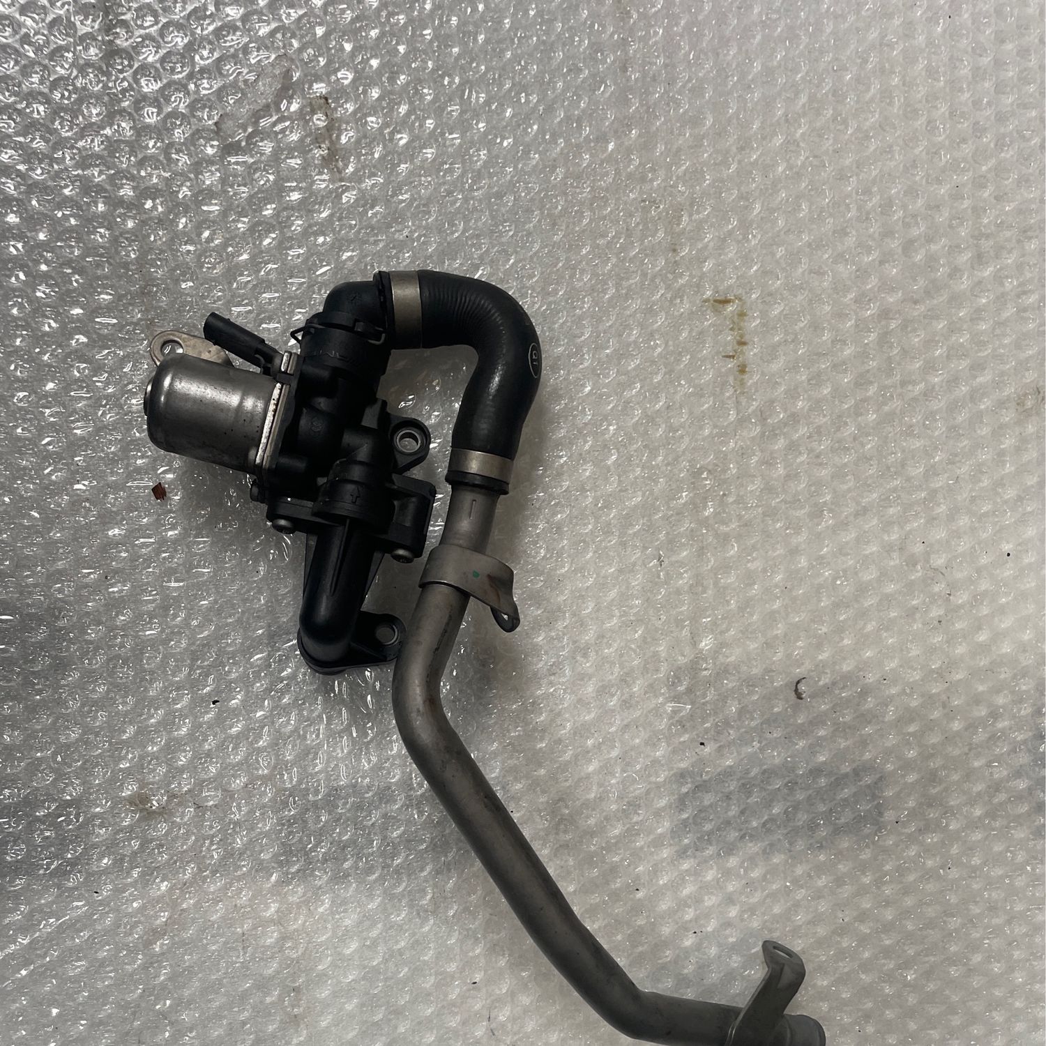 BOITIER CHAUFFAGE AUXILIAIRE MERCEDES A1562030164 OM156