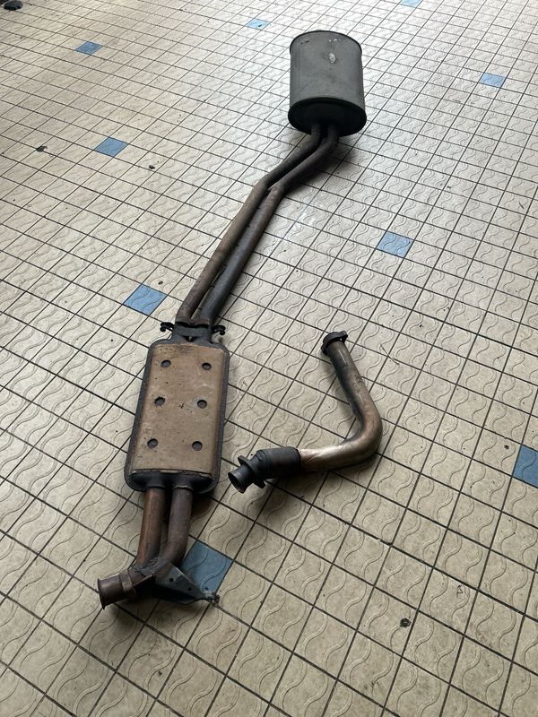 Échappement w107 moteur v8