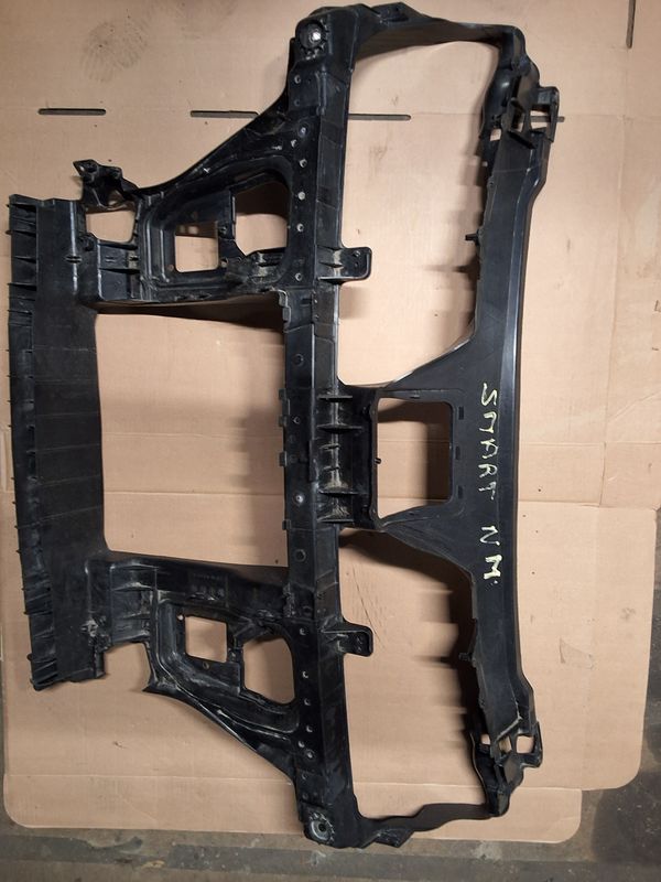 Masque avant W451 