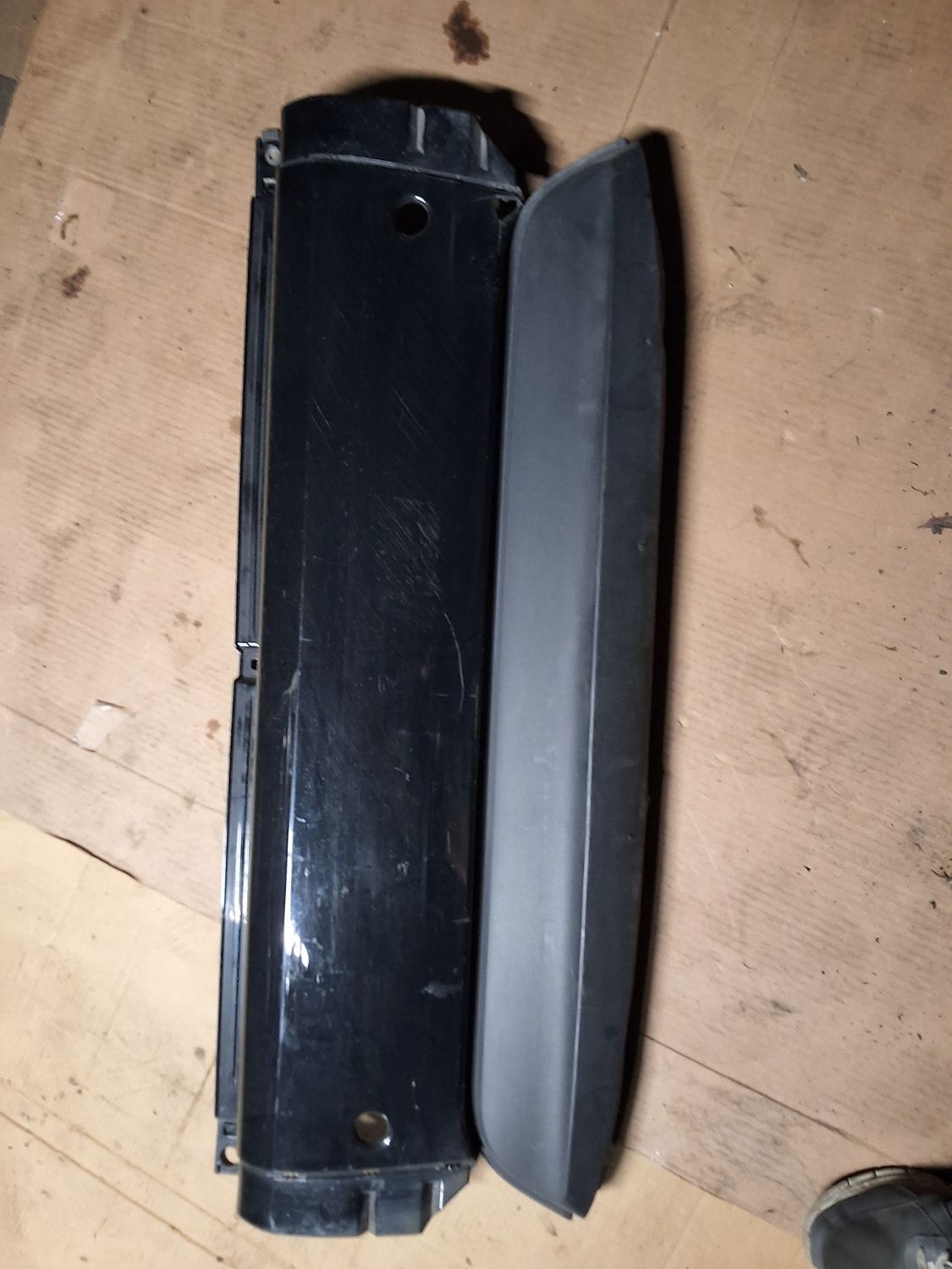 PC arrière W451 noir abîmé 