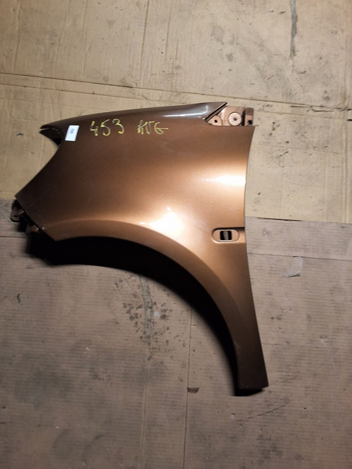 Aile avant gauche w453 marron 