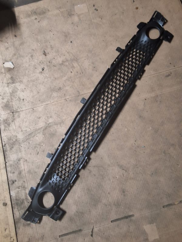 Grille PC avant w453 