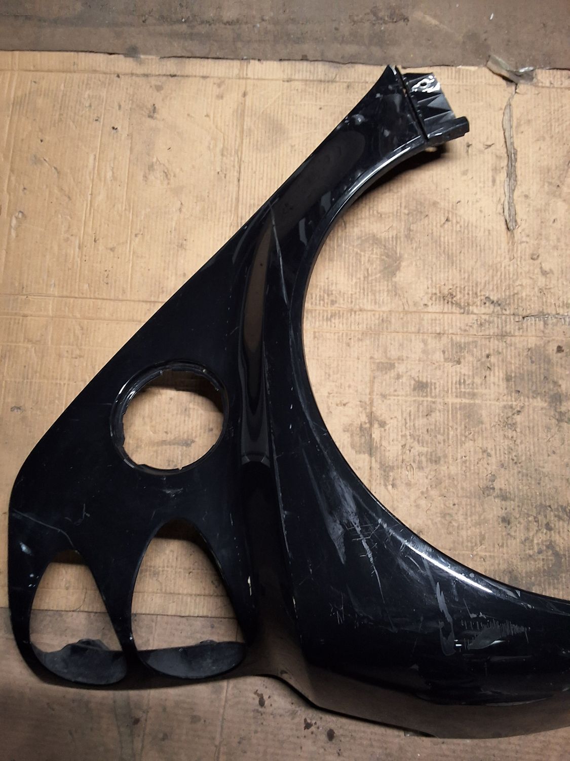 Aile arrière droit noir W451 rayures 