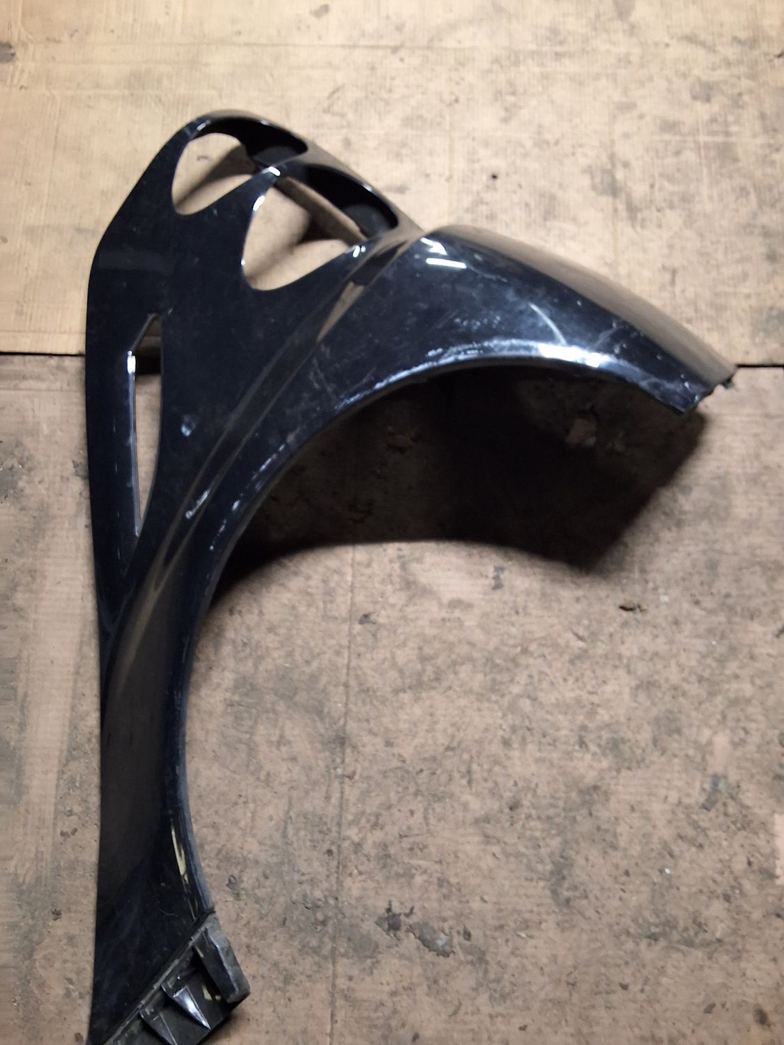 Aile arrière gauche W451 noir rayures 