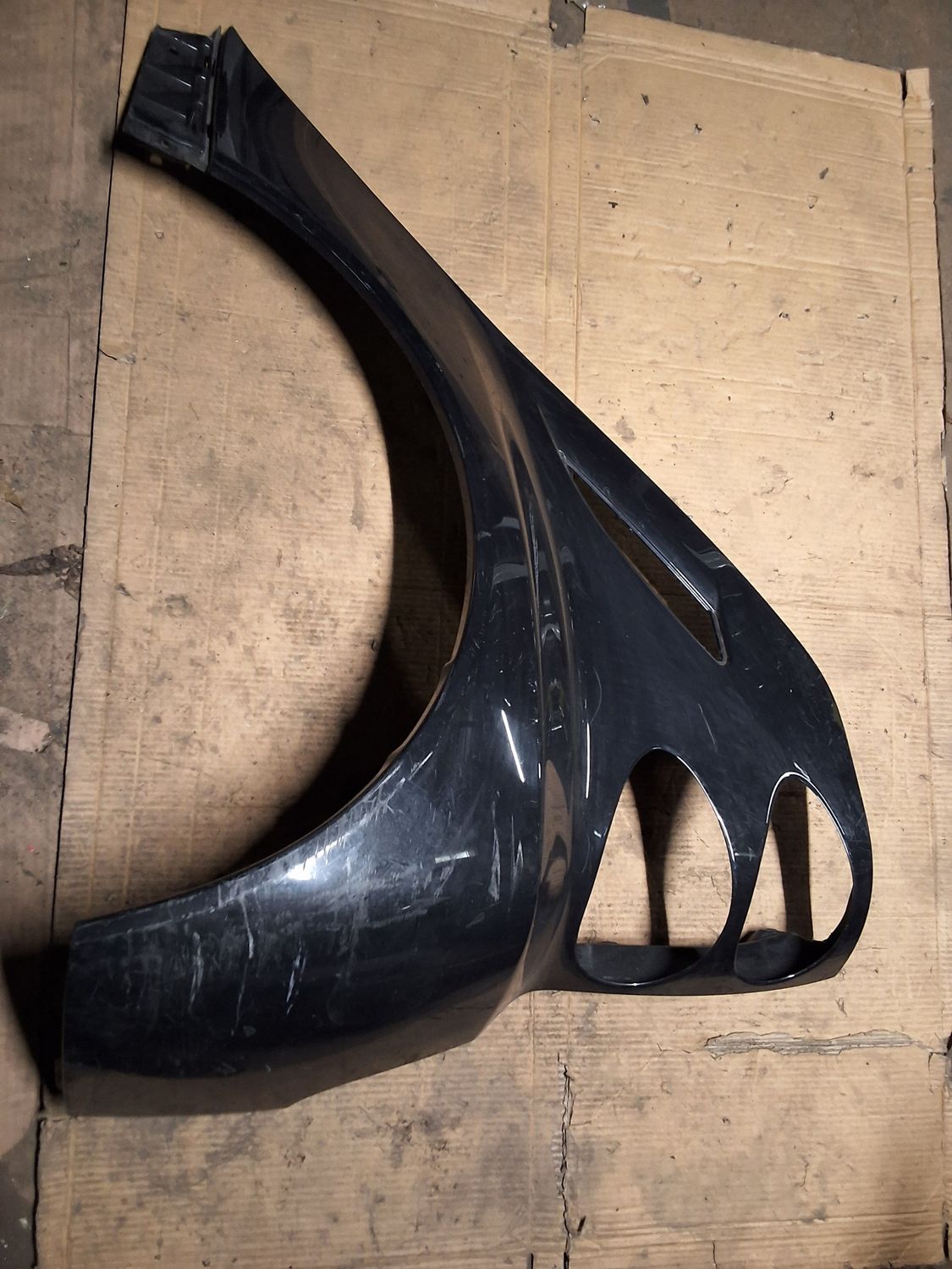 Aile arrière gauche W451 noir rayures 