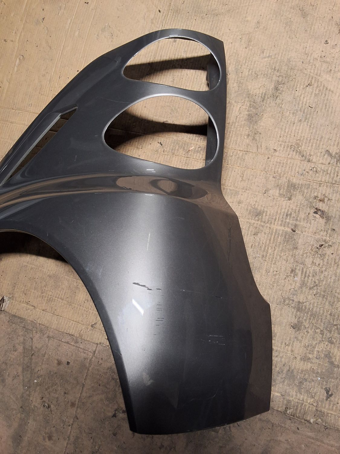 Aile arrière gauche W451 beige foncé 