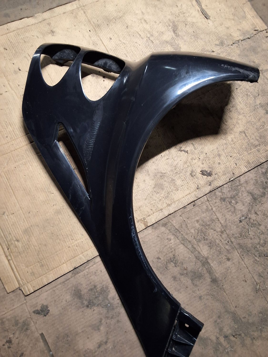 Aile arrière gauche W451 noir rayures 