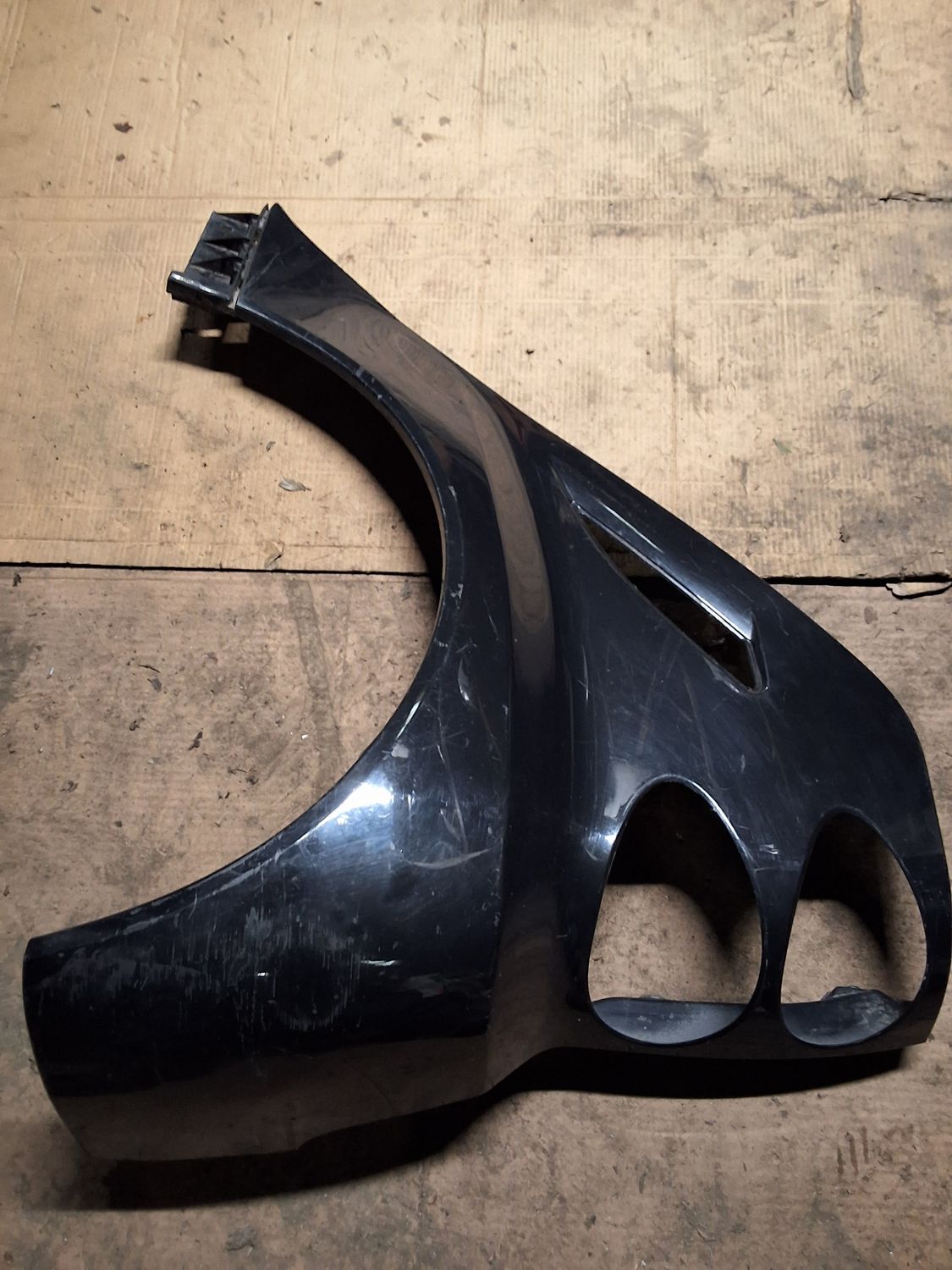 Aile arrière gauche W451 noir rayures 