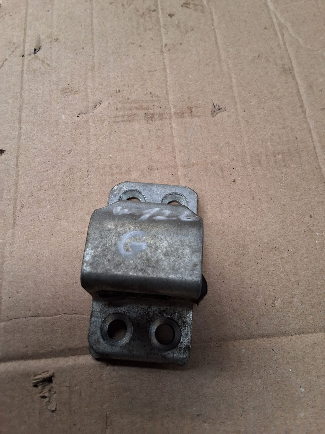 Gache serrure de porte avant gauche w126 