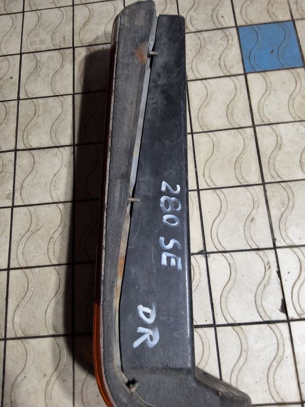 Feu arrière gauche w116 